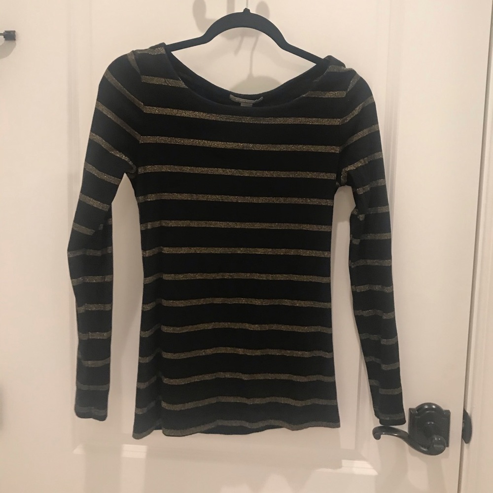 Banana Republic long sleeve black/gold top.